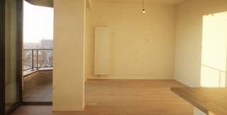 Appartement van 90?m² te huur op de 11e verdieping in het gebouw Dayton aan de Parkdreef in Tour & Taxis. Het appartement is gebouwd en opgeleverd...