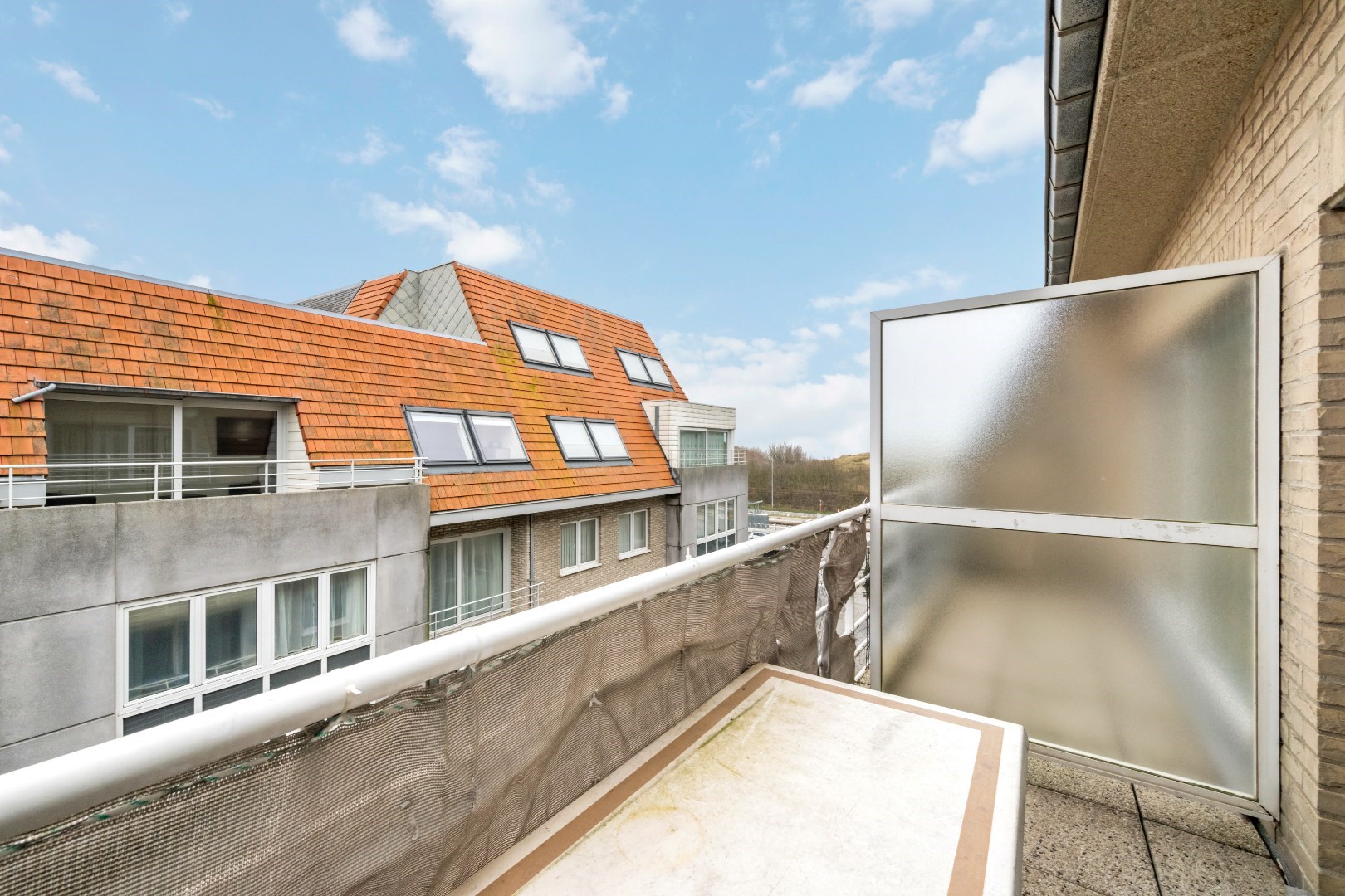 Centraal gelegen appartement met een bewoonbare oppervlakte van 146m²! - foto 5