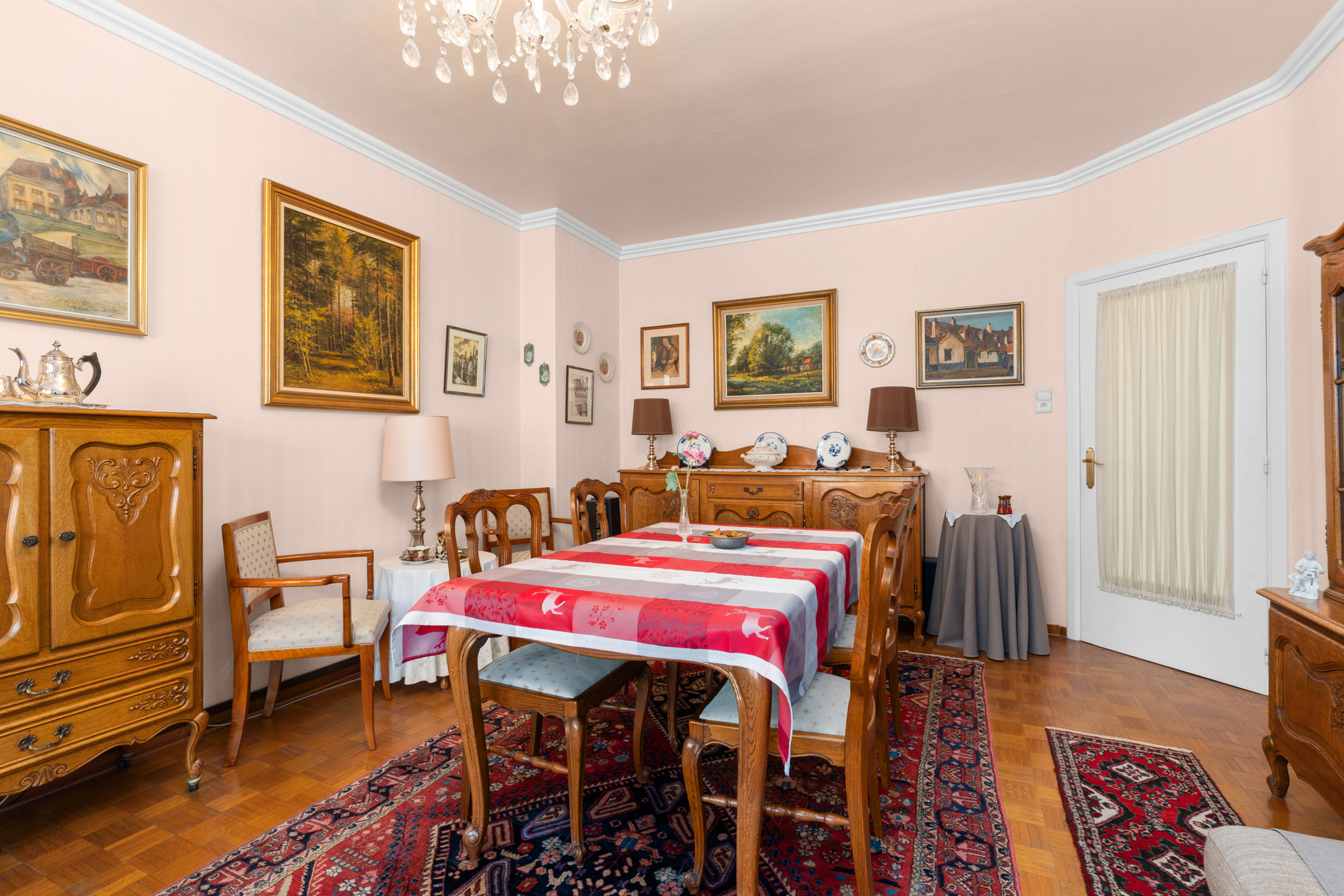 Appartement met potentieel vlak bij de Coupure - foto 4