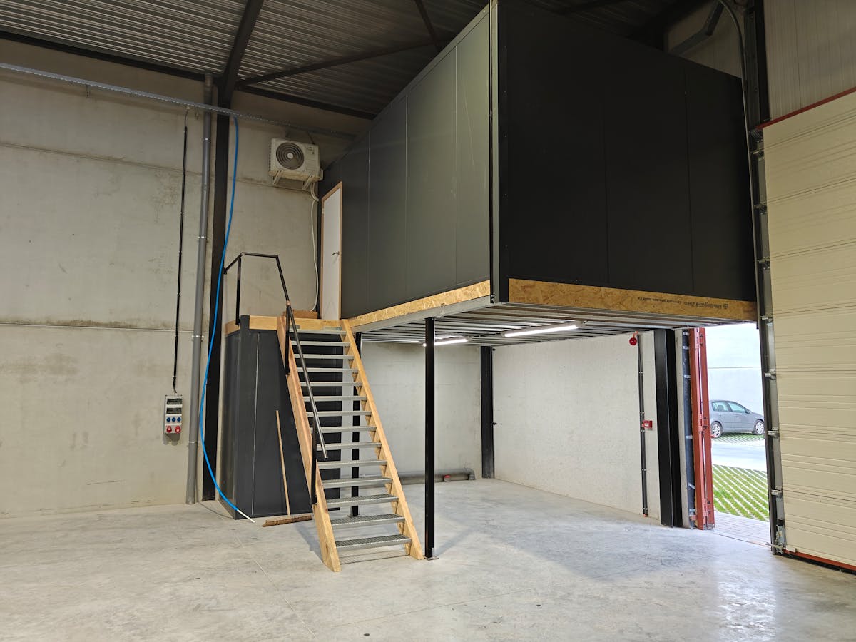 Magazijn te huur in nieuwbouwproject Stuyf te Izegem - foto 4