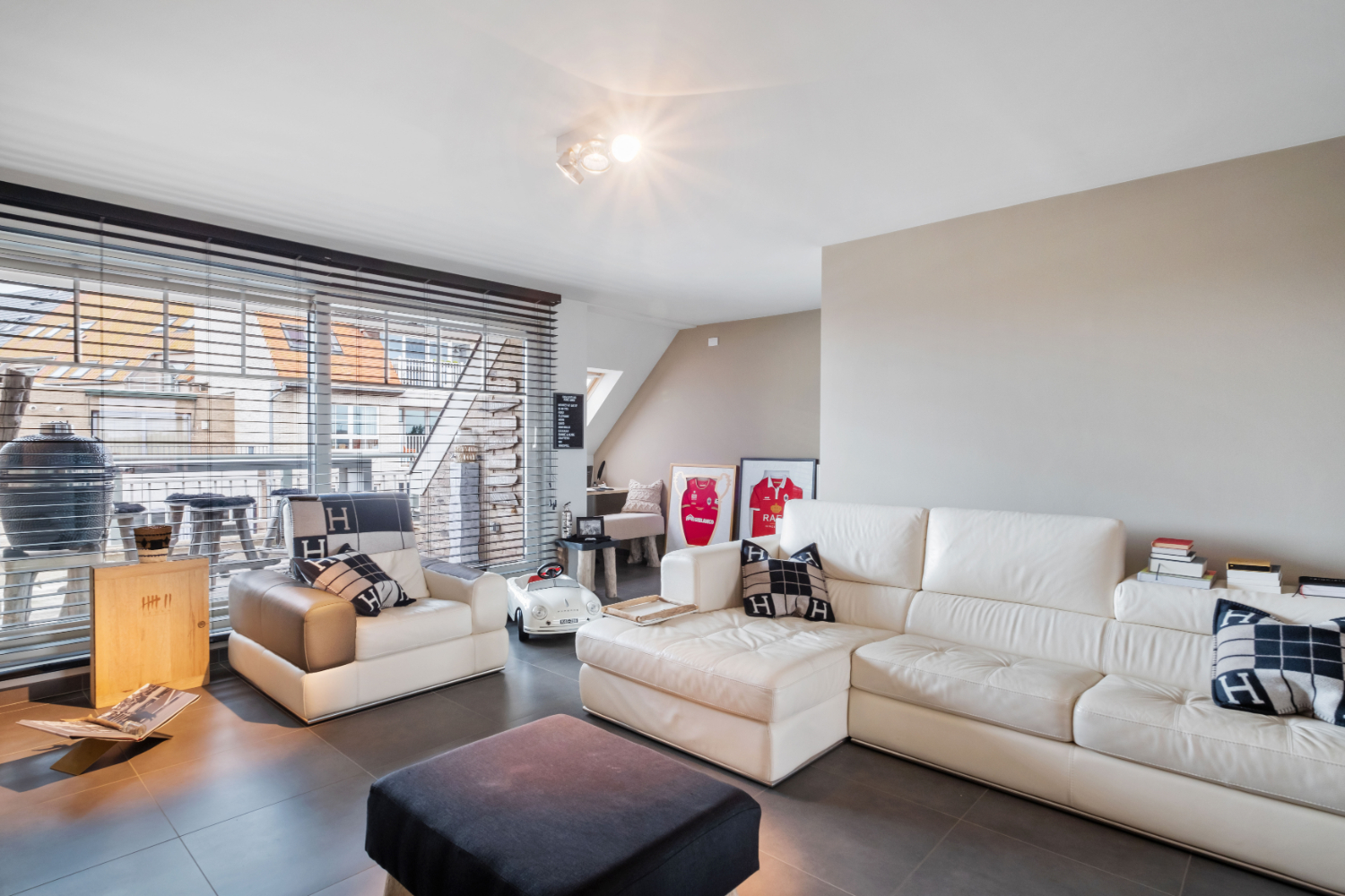 Superbe appartement de trois chambres à coucher prêt à l'emploi avec deux terrasses - photo 4