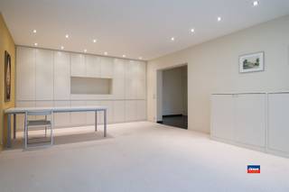 WILRIJK | RUIM APPARTEMENT MET TWEE SLAAPKAMERS, TWEE BADKAMERS EN GROOT TERRAS OP DE ZEVENDE VERDIEPING VAN VERZORGD GEBOUW MET LIFT | EPC BIndeling...