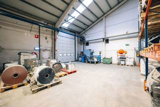 Dit industriepark, gelegen aan de Franklinlaan in Waver, in het hart van de Zoning Nord, biedt verschillende units te huur aan, geschikt...