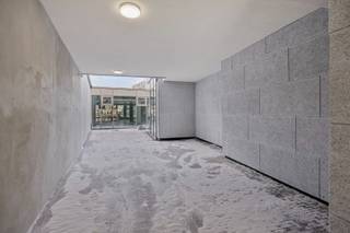 Deze luxueuze studio aan de Diestsestraat biedt alles wat je zoekt in een moderne woonruimte.<br /><br />Bij binnenkomst in de studio vinden we een leefruimte met een open keuken die is voorzien van de nieuwste apparatuur en hoogwaardige materialen, ideaal voor wie van koken houdt. <br />De studio geeft toegang tot een ruim privé terras met een prachtig verzicht!<br /><br />Verder is de badkamer uitgerust met een douche, toilet, een wastafel en een kleine berging. Alle voorzieningen zijn van topkwaliteit en zorgen voor een luxueuze uitstraling.<br /><br />Kelderbergingen en staanplaatsen / garageboxen zijn nog beschikbaar. Alle staanplaatsen en garageboxen zijn voorzien om elektrisch te laden. Aparte facturatie is mogelijk.<br /><br />Uniek is de onderhoudsvriendelijke, gemeenschappelijk aangelegde gemeenschappelijke tuin. De mogelijkheid bestaat om te domiciliëring in de studio is mogelijk.<br /><br />De gemeenschappelijke kosten bedragen amper 30 euro/maand! <br /><br />Mogelijk om te kopen met 6% BTW, mits voldaan wordt aan de voorwaarden.<br /><br />Vlotte bereikbaarheid, op 1 min van de ring en 5 min van de E314 en E40, 5 min wandelen naar de grote markt.<br /><br />Deze studio maakt deel uit van het nieuwbouwproject Tymple Greens, via volgende link kan u alle info over het volledige project en alle beschikbaarheden vinden: https://tymplegreens.immo/<br /><br />Neem contact met ons op voor een bezichtiging of meer informatie.