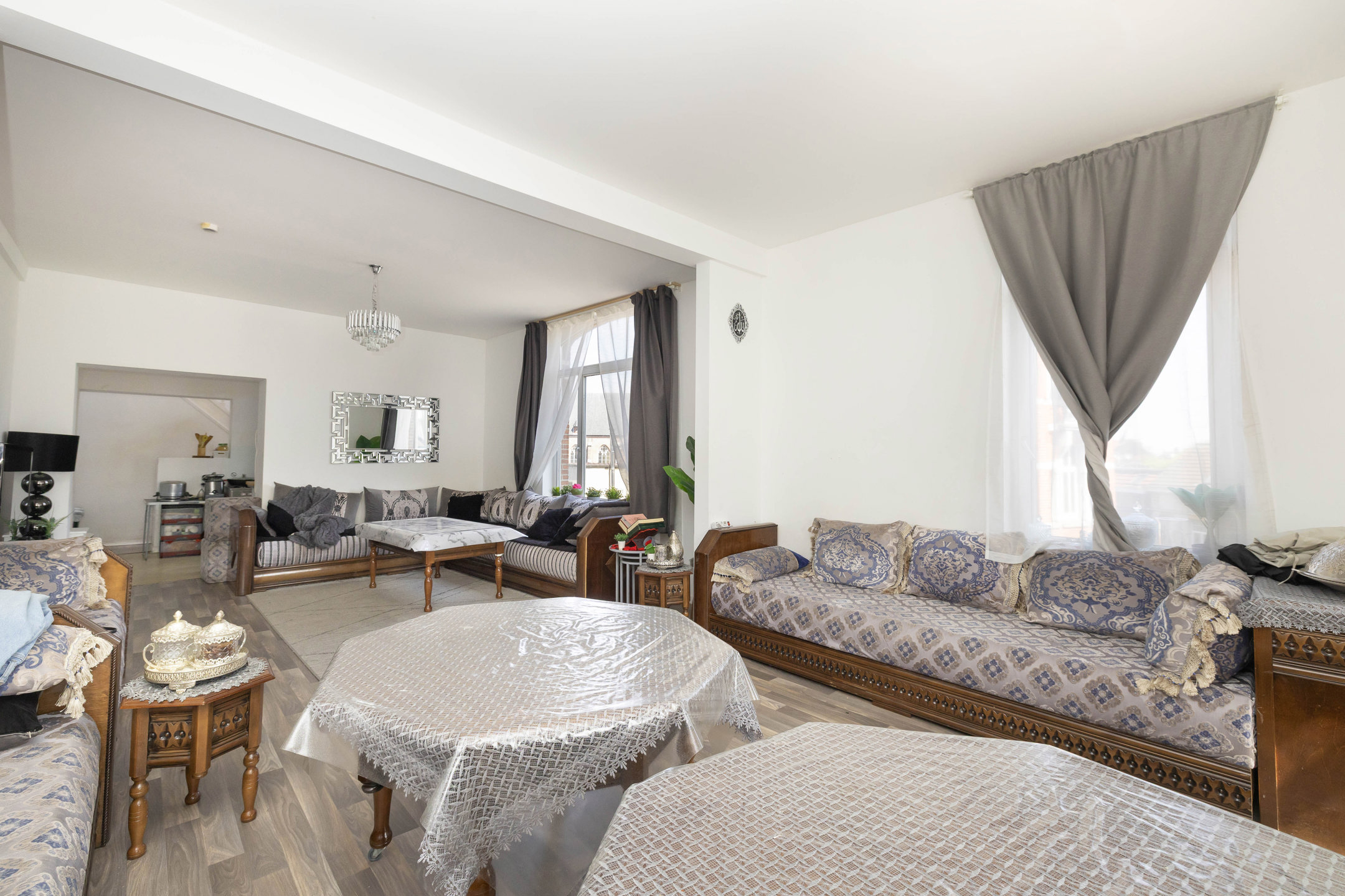 Appartement te koop in Schaarbeek met 5 slaapkamers - foto 4
