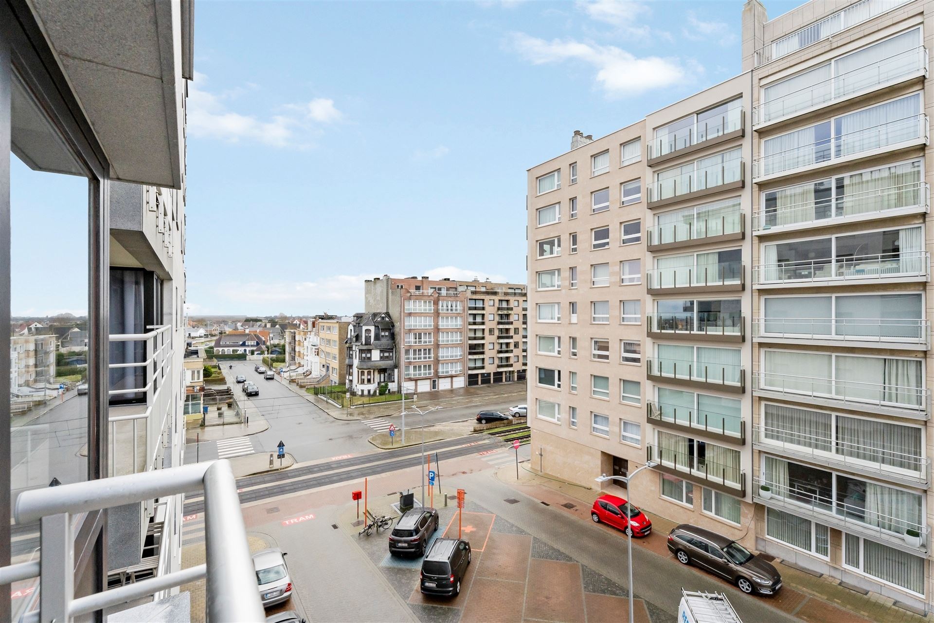 ZONNIG / ZEEZICHT - foto 5