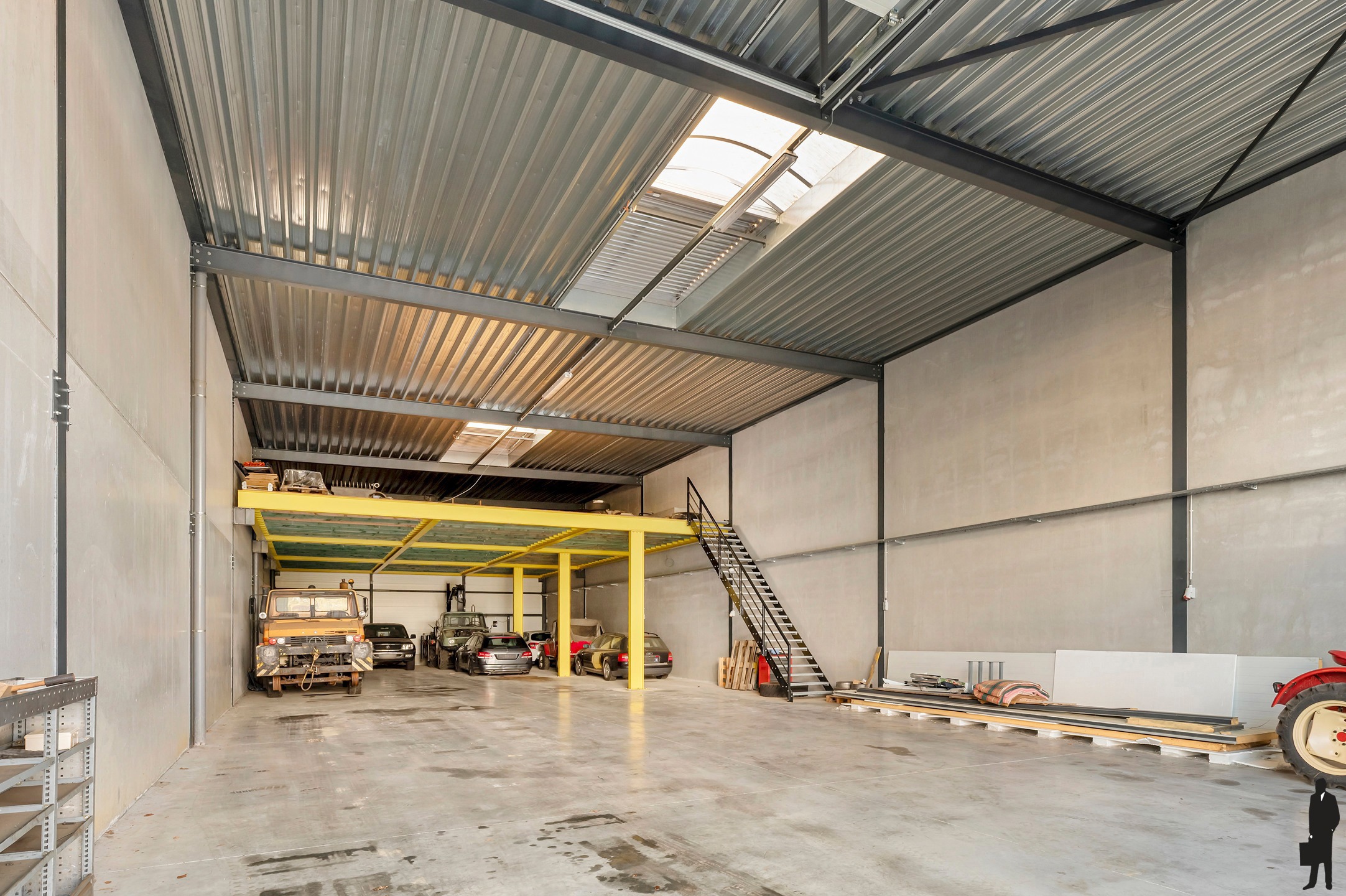 Recente KMO-unit met mezzanine gelegen te Mallekot Lier. - foto 4