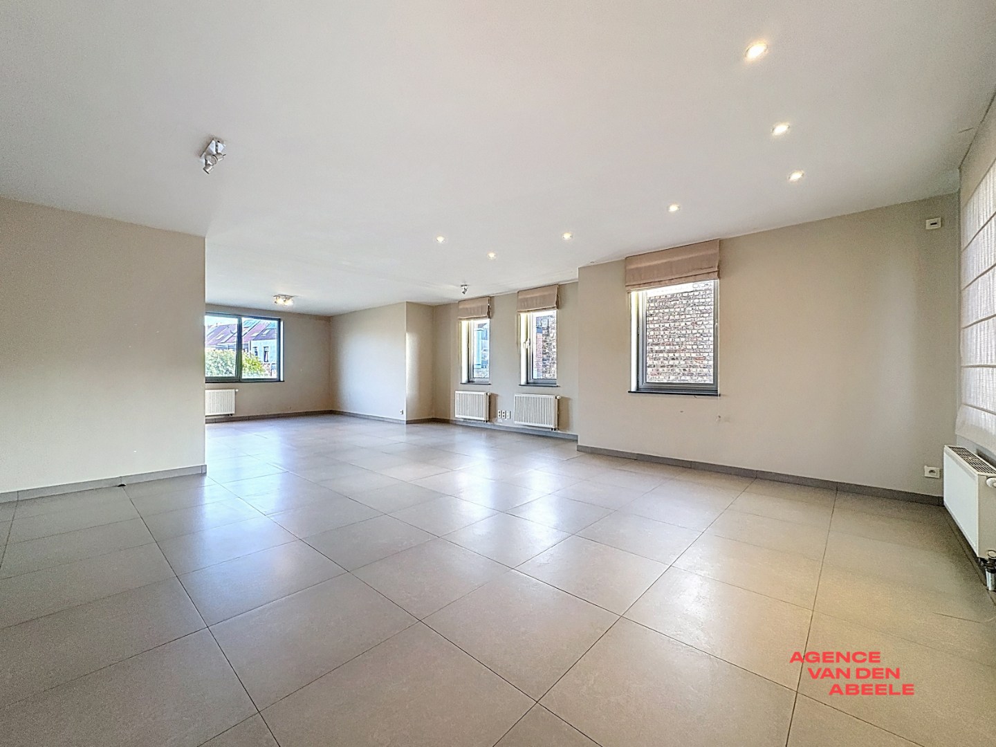 Duplexappartement met tuin en ruime garage - foto 4