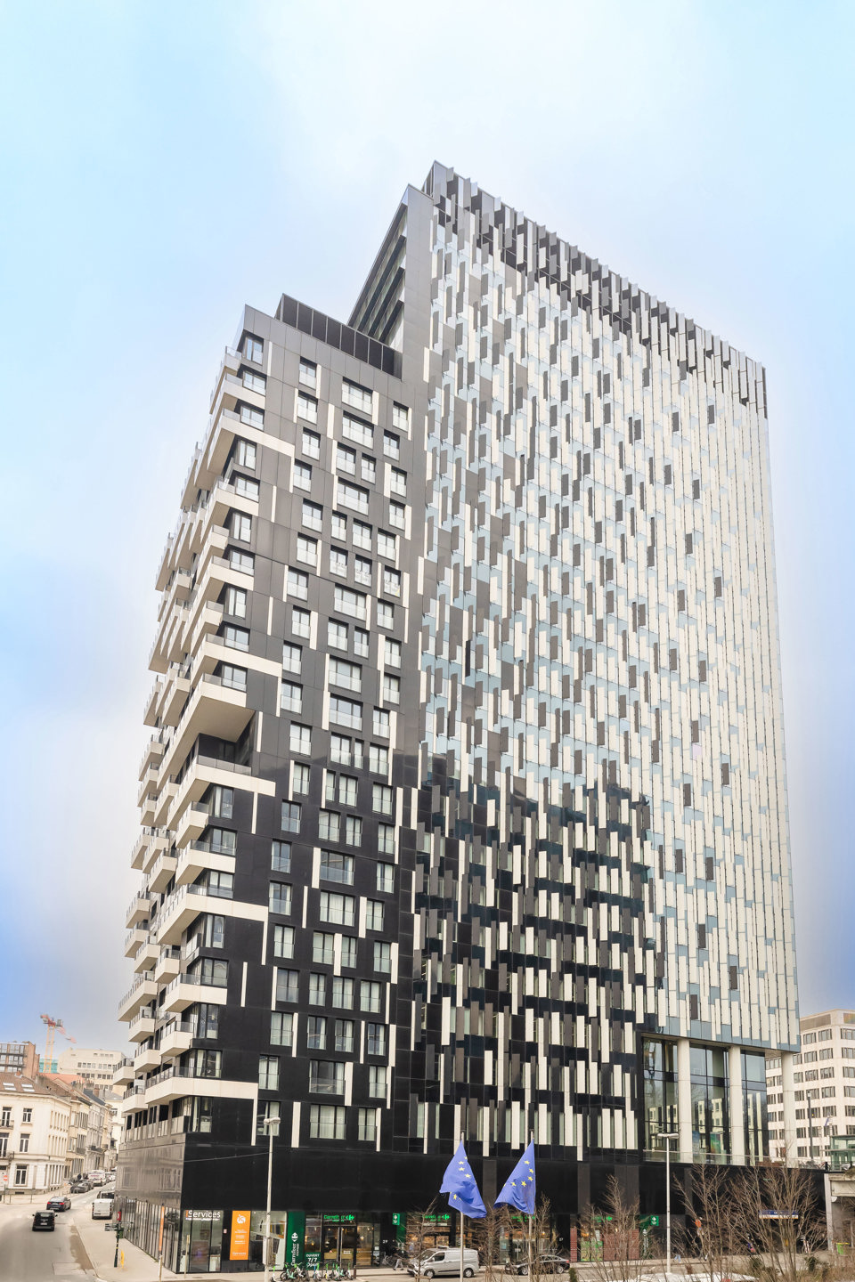 Garage for rent in Brussels - photo 2