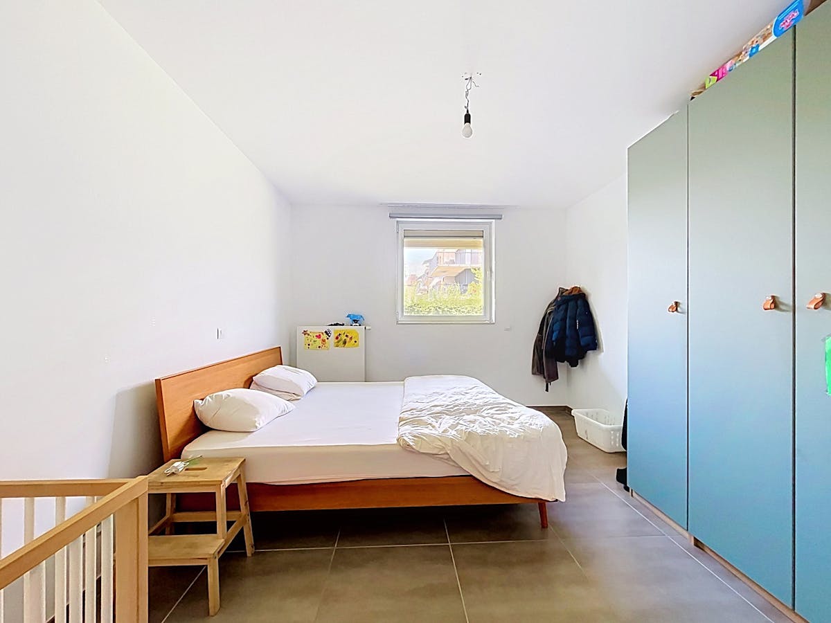 Bel appartement au rez-de-chaussée avec 3 chambres et jardin - photo 5