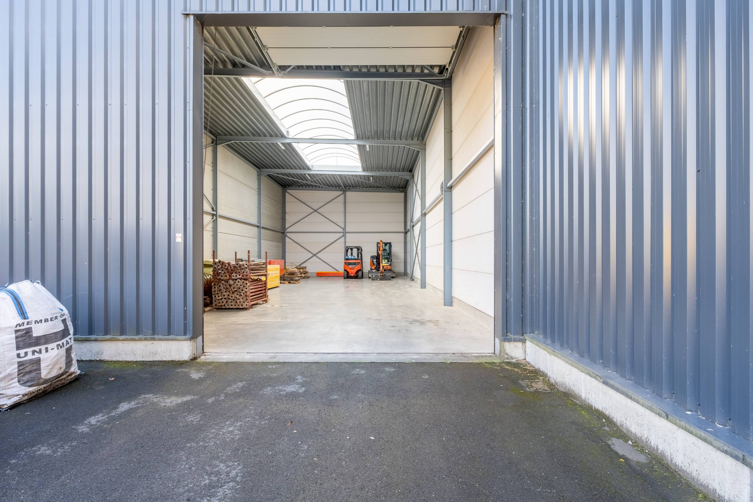 Loods /KMO-unit 215 m² met privé buitenruimte in Willebroek - foto 5