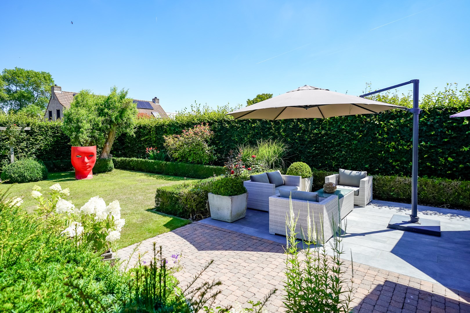 House for sale in Bredene with 6 bedrooms - photo 1