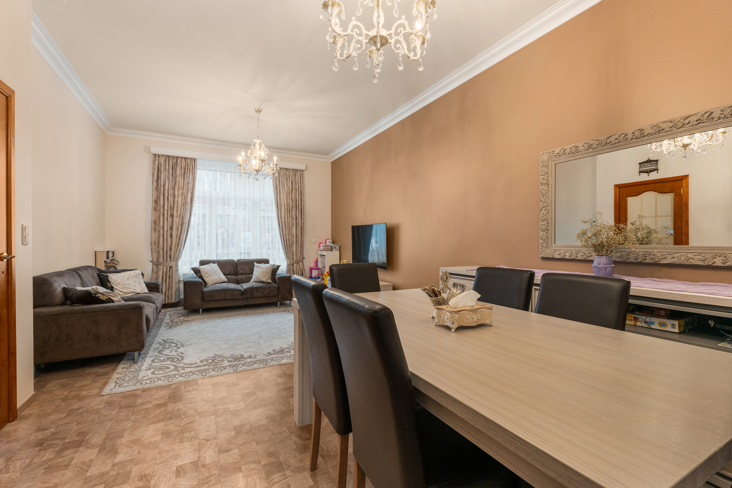 Gerenoveerde woning in hartje Deurne! - foto 2