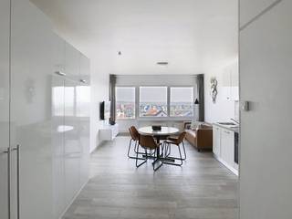 Modern south-facing studio with open kitchen in Prosper Poulletstraat 11 in Middelkerke. Close to the sea, beach and public...