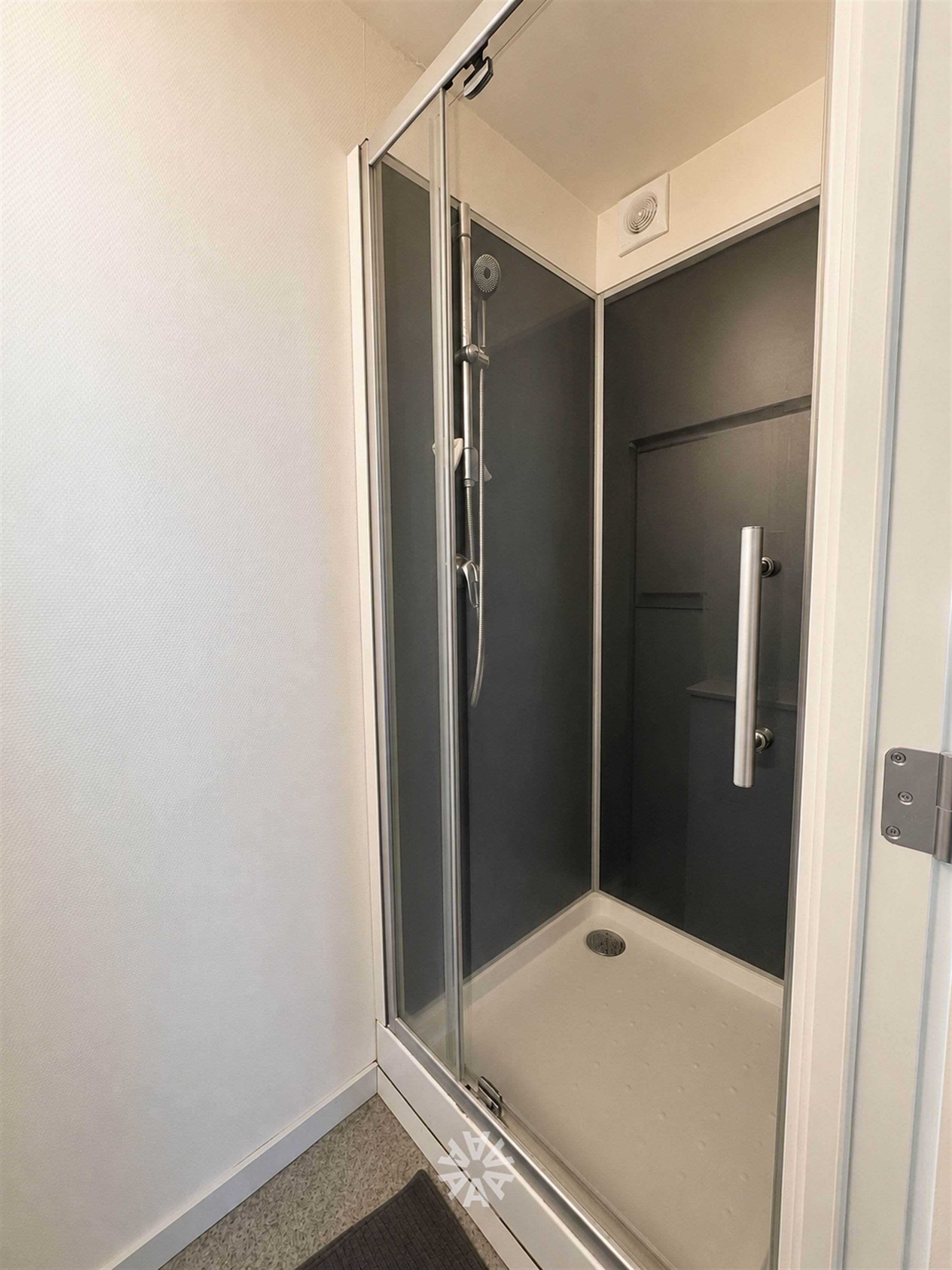 Apartment for rent in Ghent with 1 bedroom - photo 5