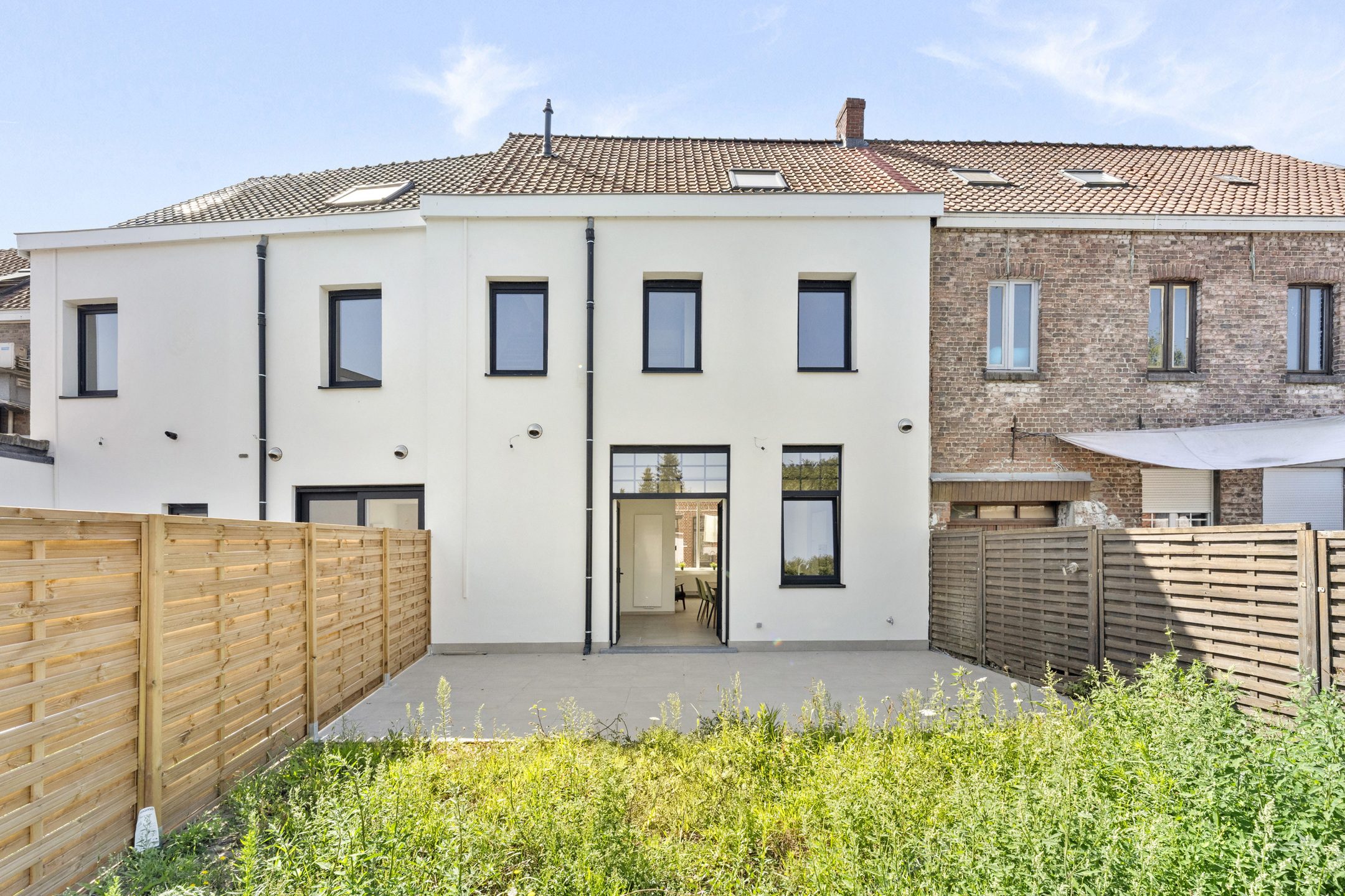 Gerenoveerde woning met 5 slk en aangelegd terras + tuin! - foto 4