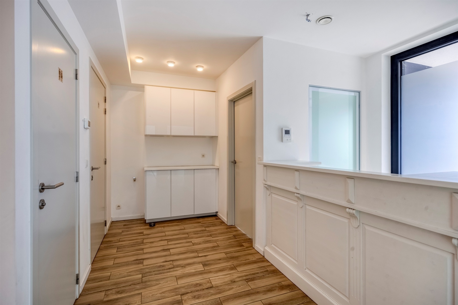 Cabinet/bureau au centre avec de nombreuses possibilités de parking - photo 4