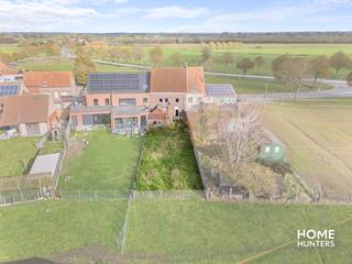 Voormalig café t’Saske (Zuidschote) — Unieke kans om te verbouwen van handelshuis tot ruime gezinswoning met 4 slaapkamers, garage en prachtige...