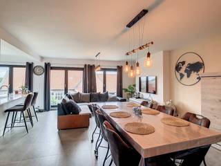 Cet appartement à louer à Ypres est situé dans la résidence Meidoorn, à quelques pas de la gare d'Ypres/Grote Markt. L'appartement lumineux offre...