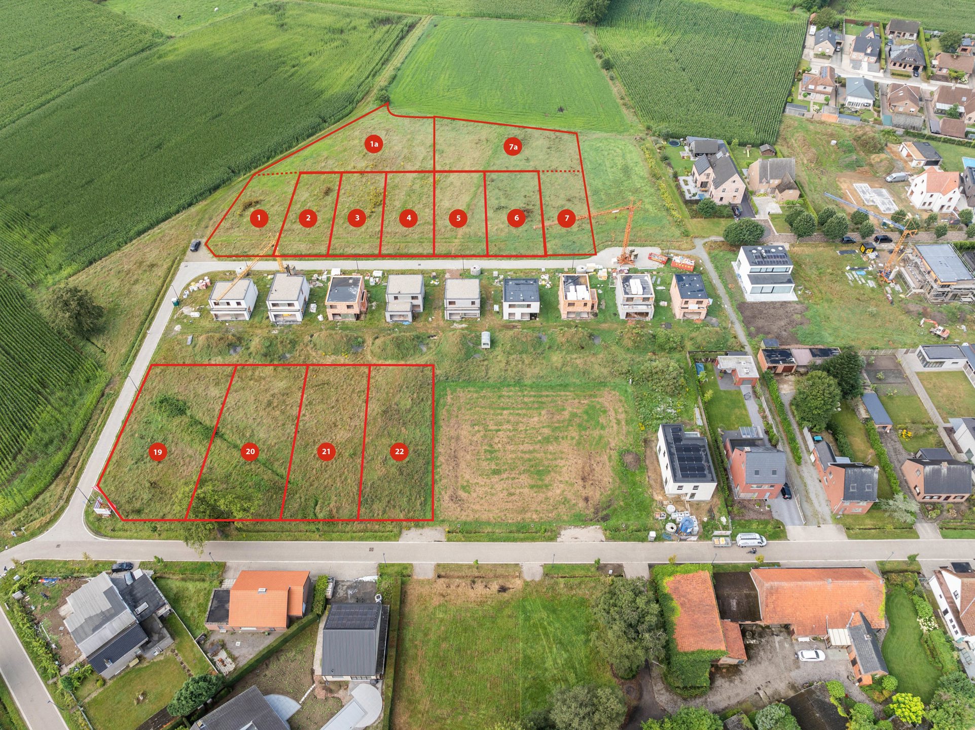 Land for sale in Malle - photo 1