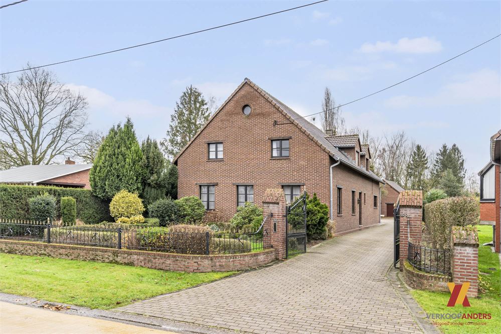 Mooie, Karaktervolle Woning met 4 slaapkamers en eindeloze mogelijkheden! - foto 1