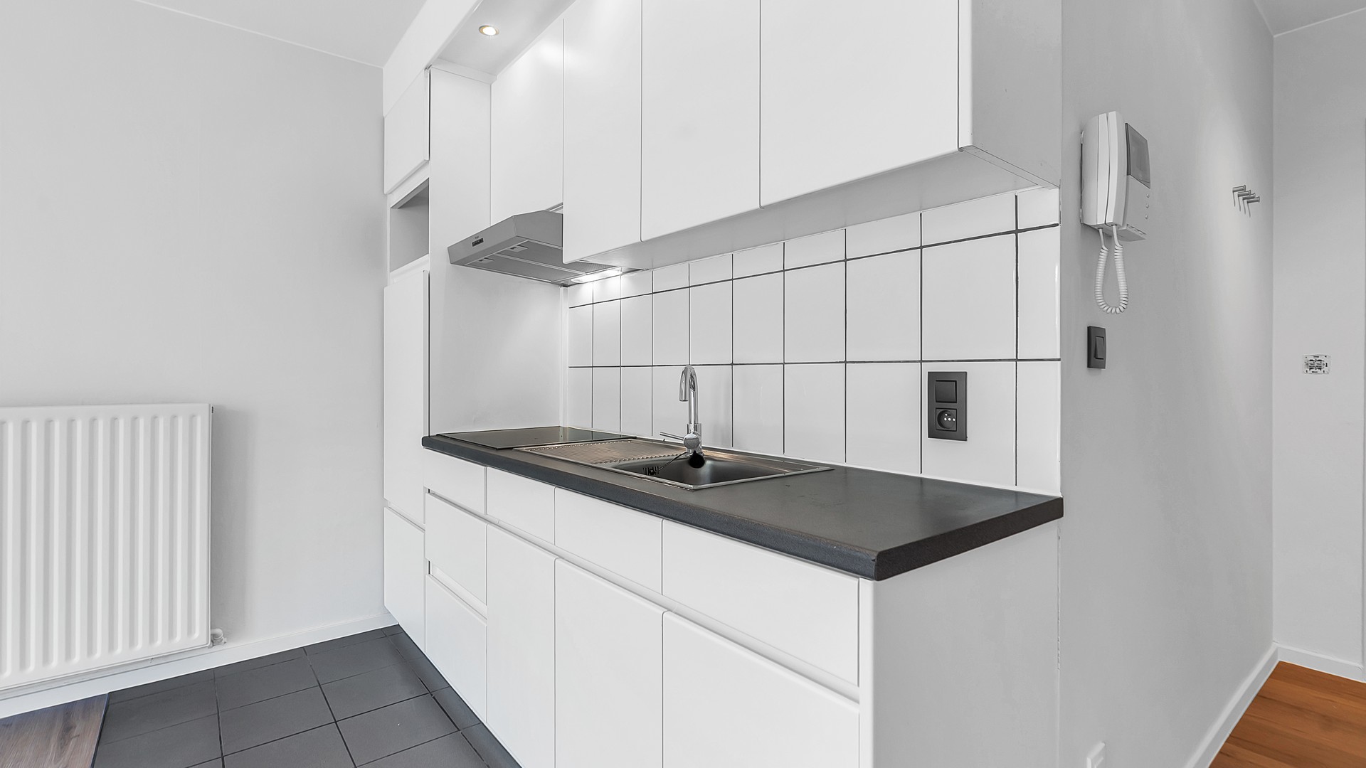 Instapklaar appartement met garage in Genk - foto 5