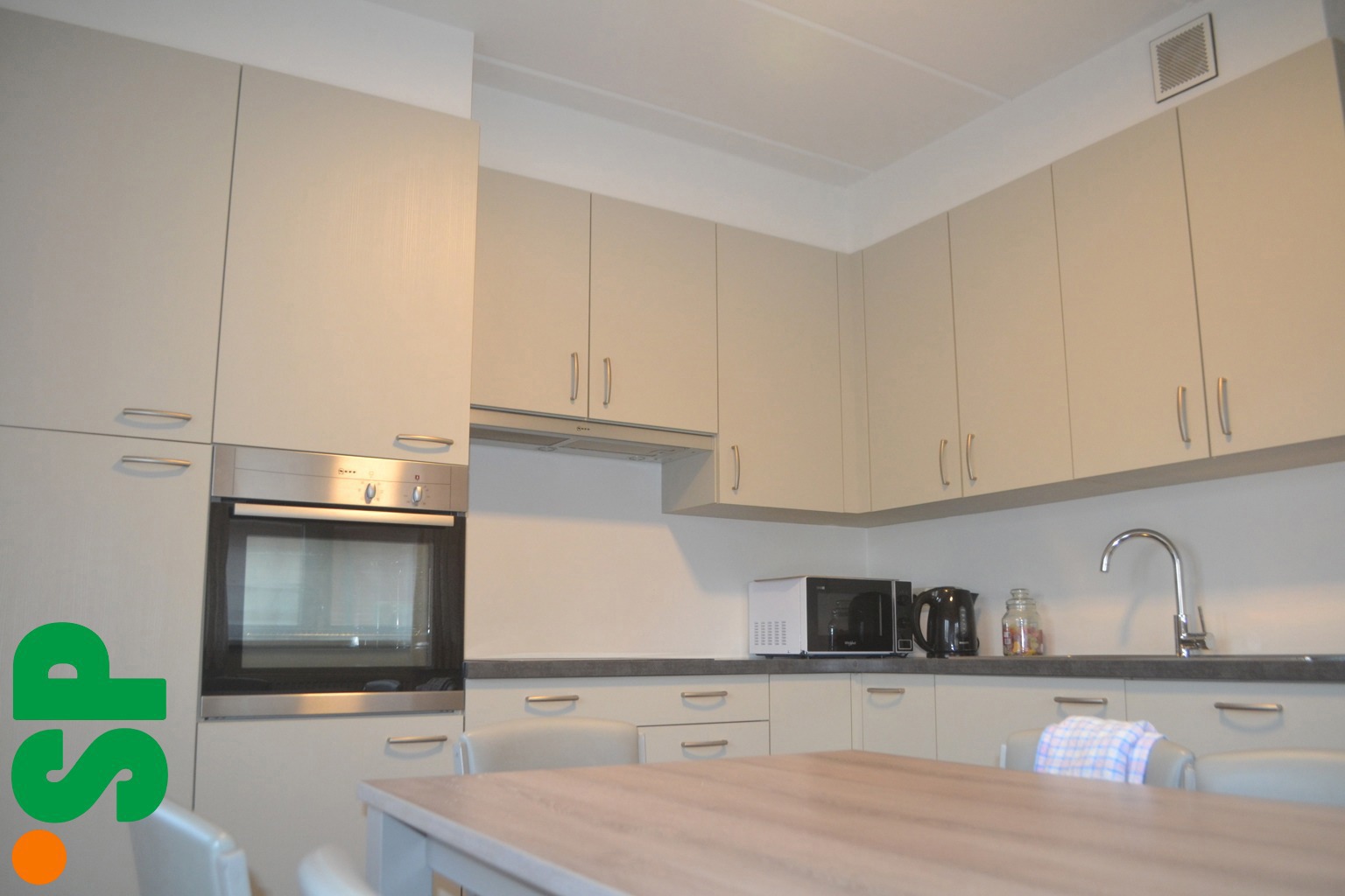 Centraal gelegen recent gelijkvloers appartement  - foto 4