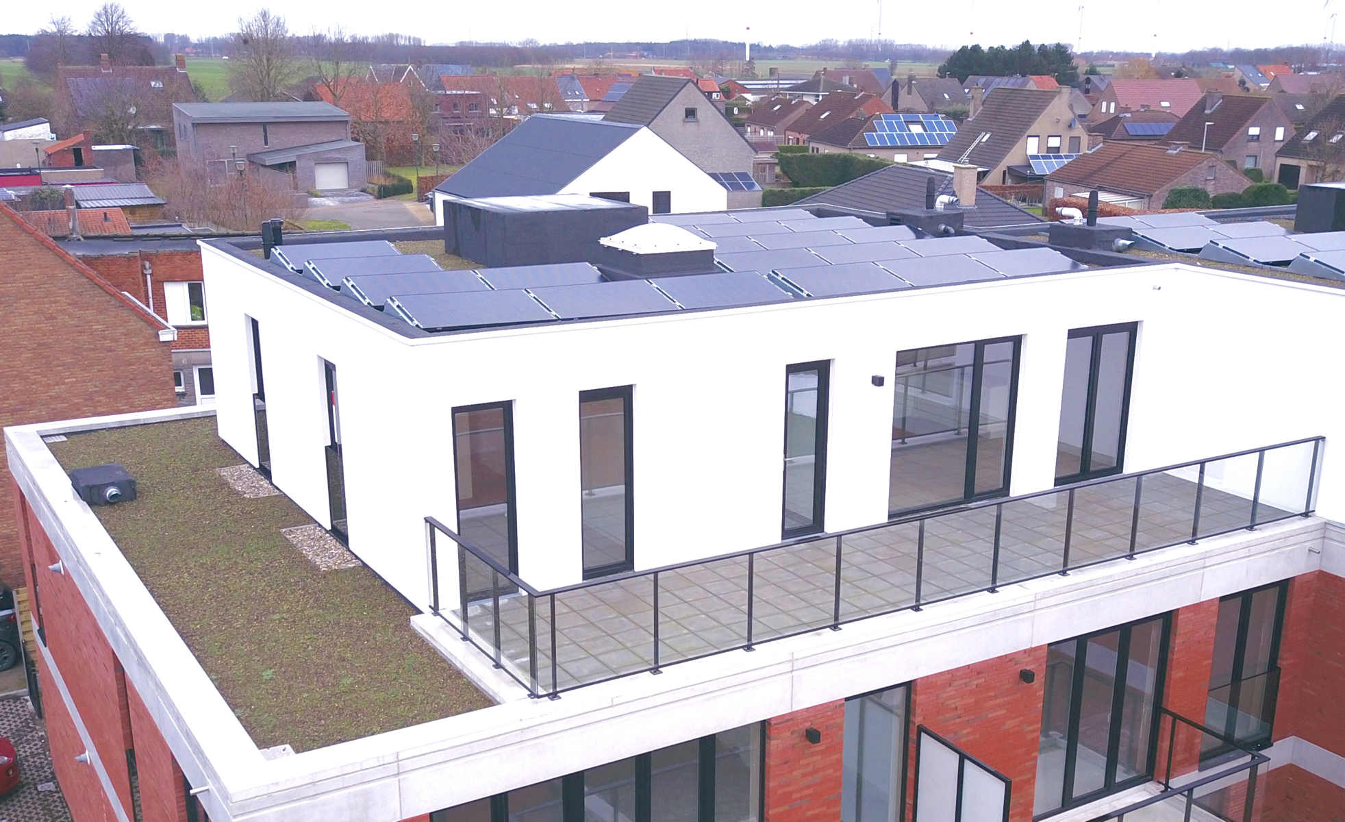 Luxueus penthouse met groot terras, 2 slpk, garage + kelder. Bieden vanaf 325.000 EUR* - foto 2