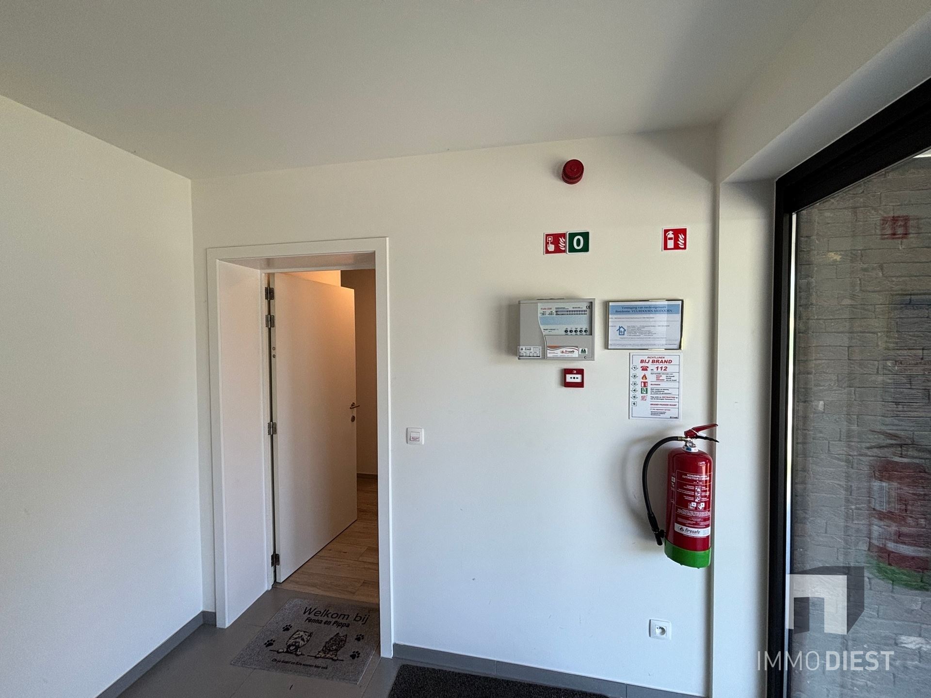 gelijkvloers appartement met tuin, drie slaapkamers! - foto 4