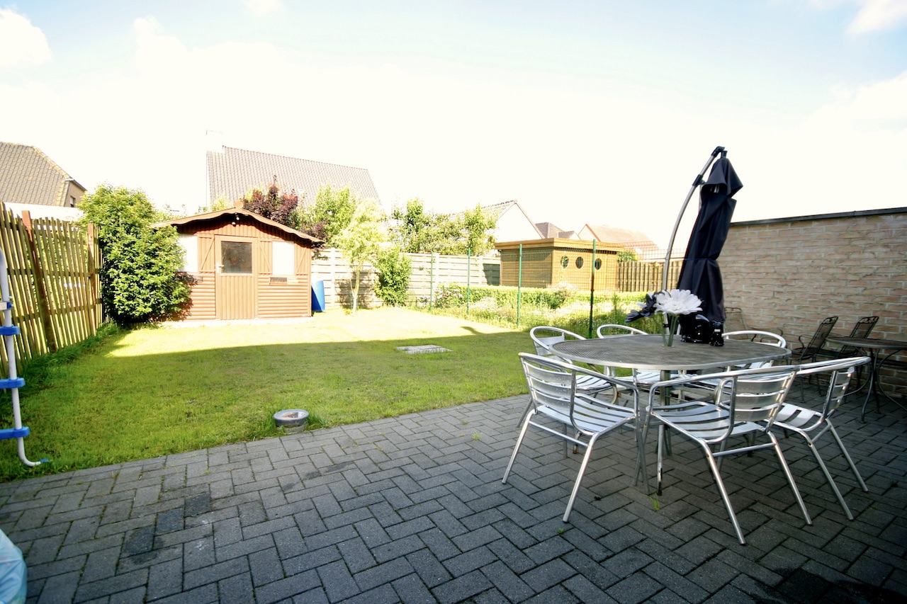 Ruime,instapklare woning met 3 slpk, garage en tuin voor 1.195 EUR/mnd - foto 3
