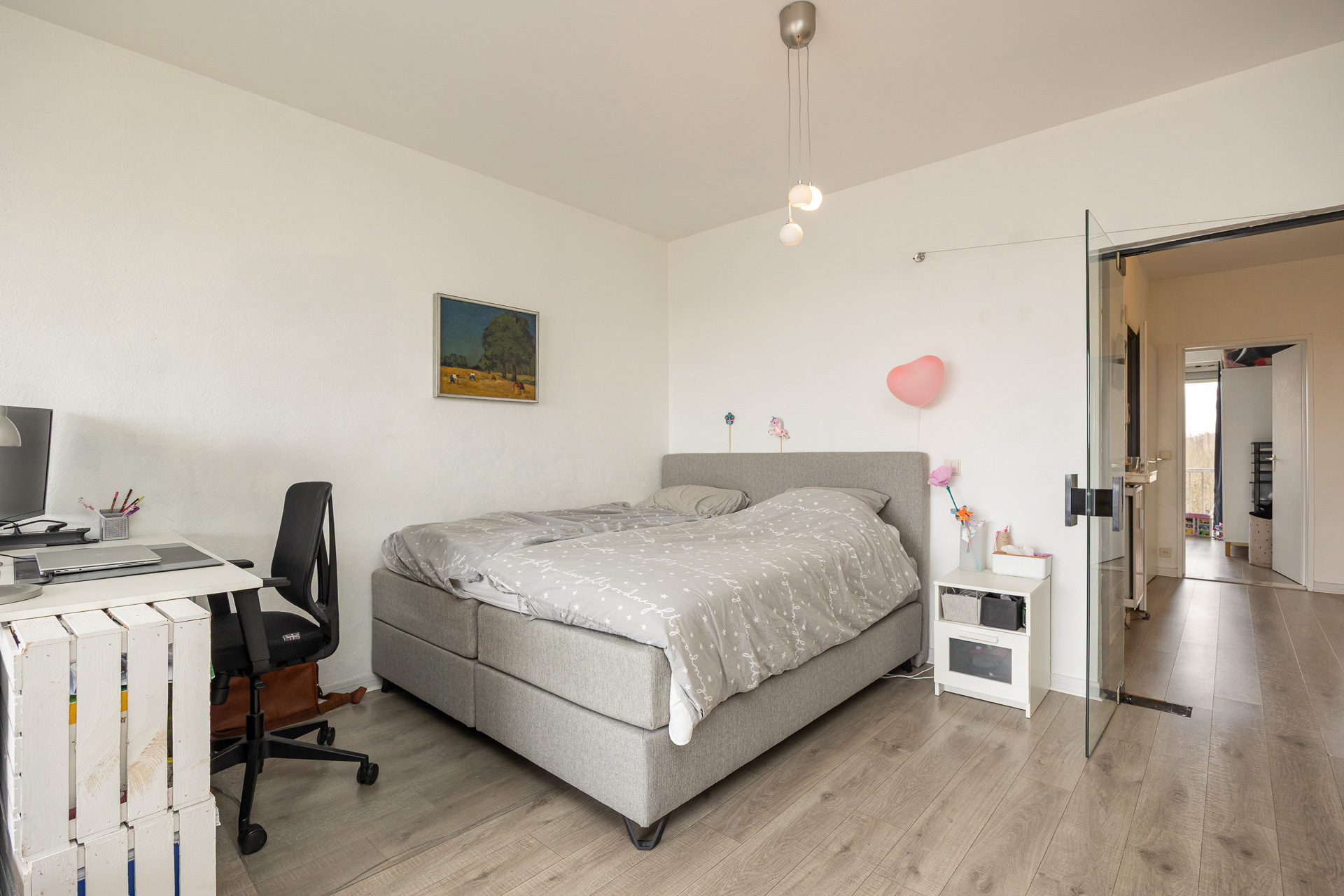 Ruim 2slpk-app. met vergezicht met kelder en parking - foto 4