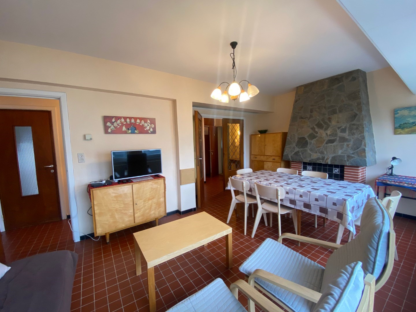 Ruim appartement met zijdelings zeezicht en eigen parkeerplaats - foto 4