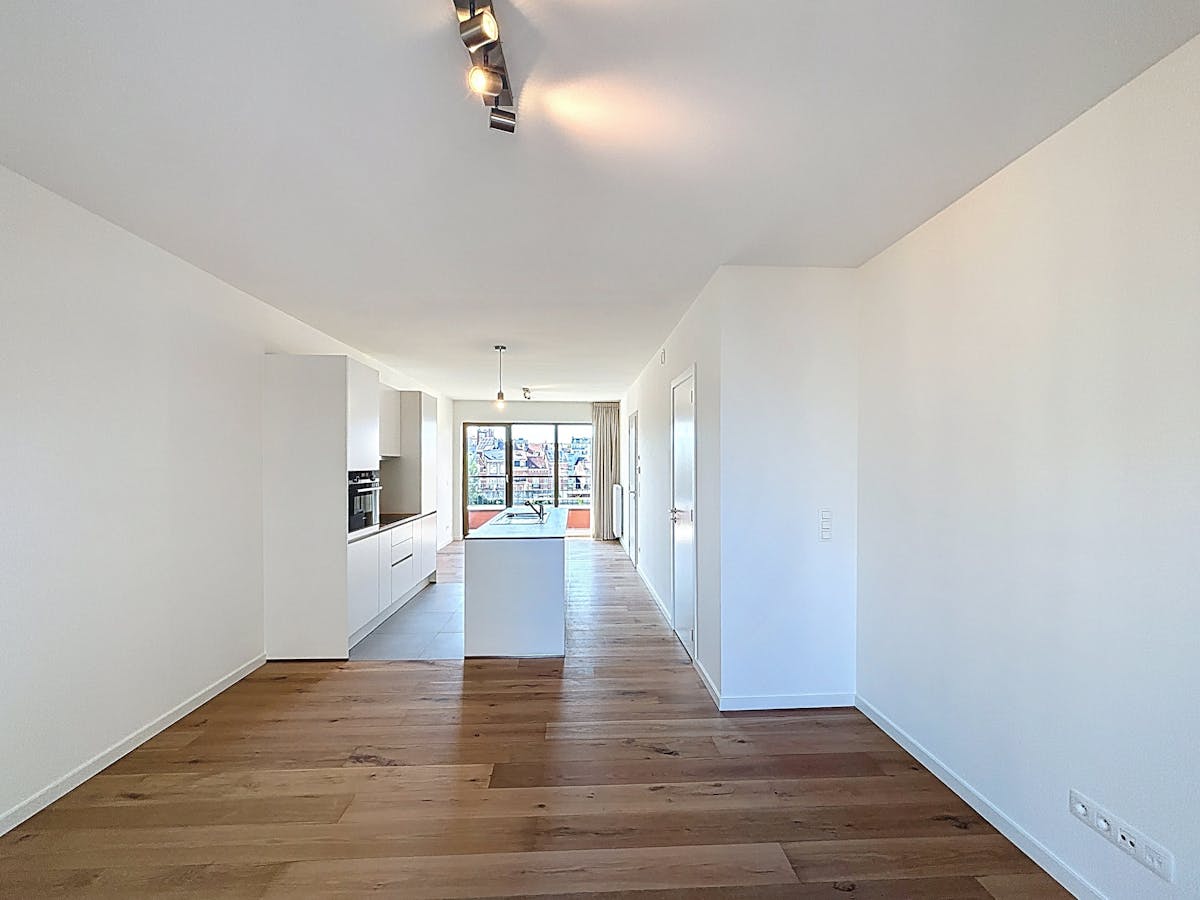 Bel appartement 2 chambres avec double terrasse Tour & Taxis - photo 3