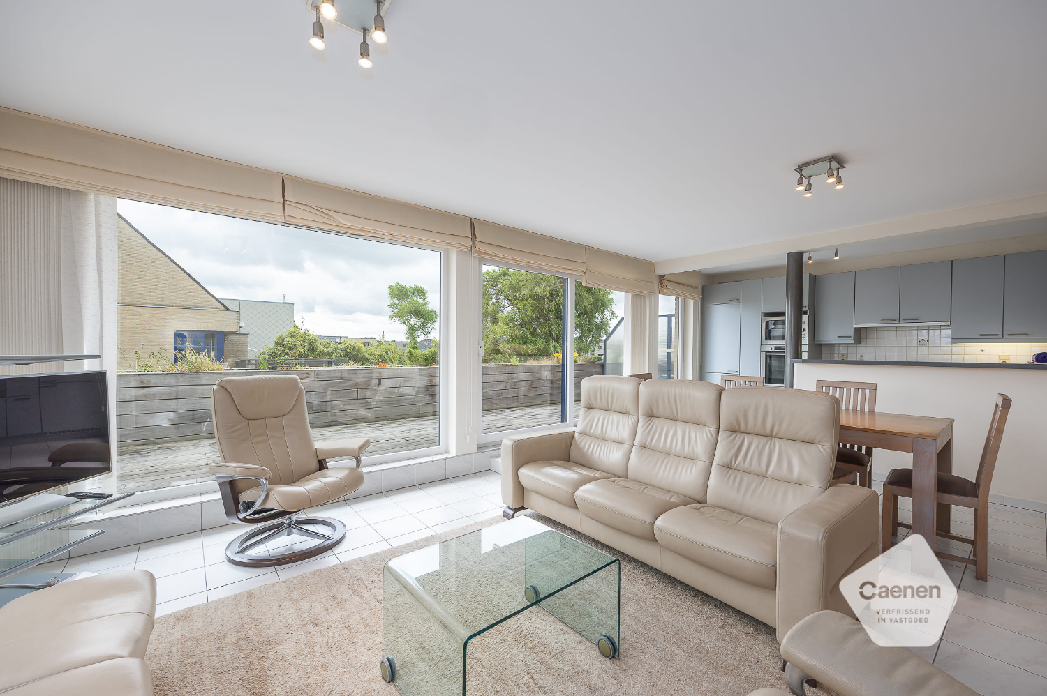 Ruim woonappartement met zongericht, groot terras - foto 5
