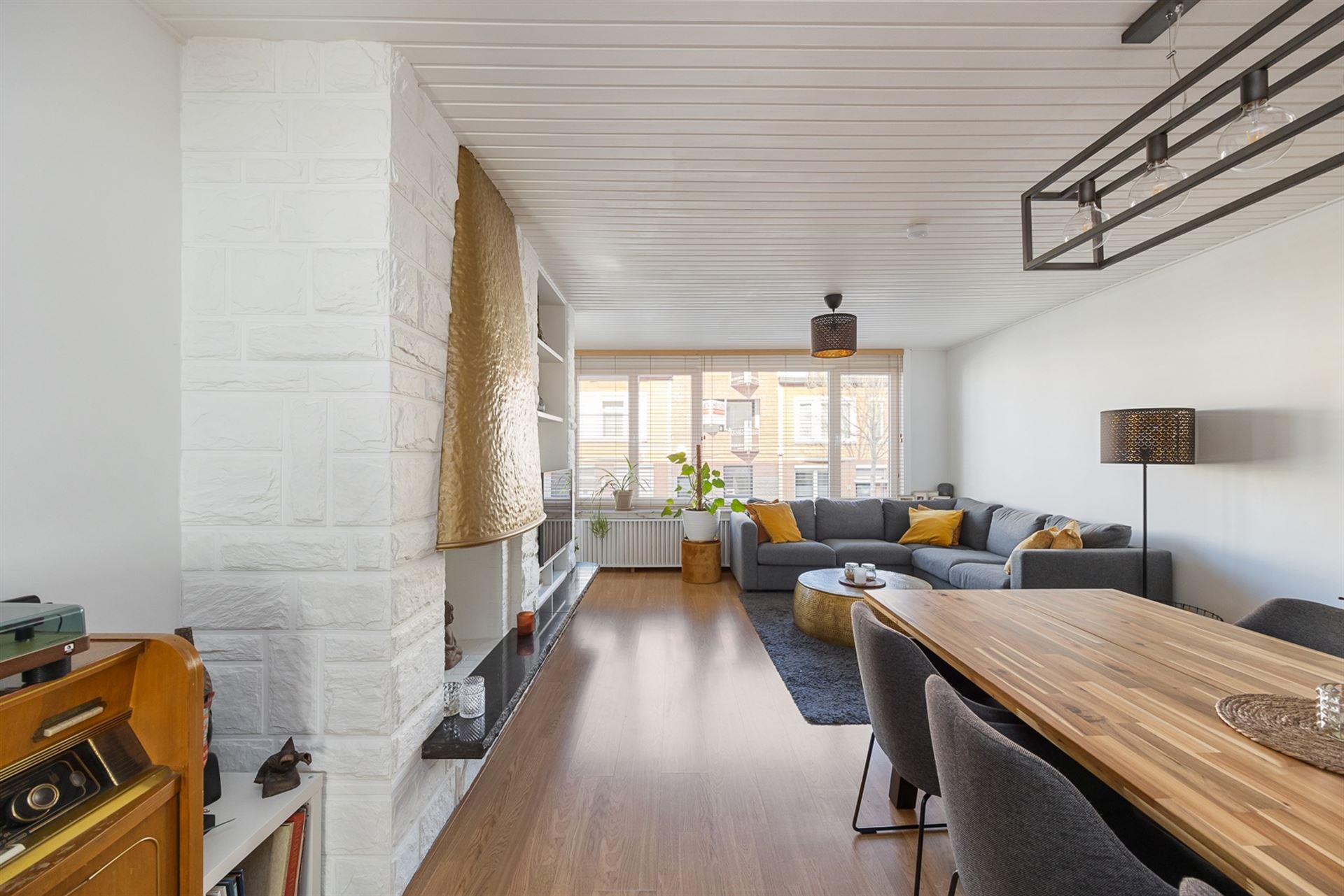 Instapklaar Appartement met Terras en Garage - foto 1