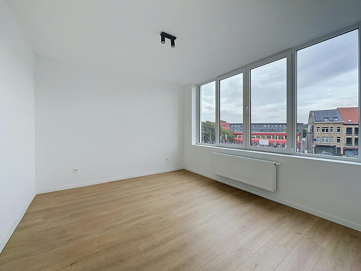 Studio lumineux dans un emplacement privilégié sur le Leiekaai - photo 3
