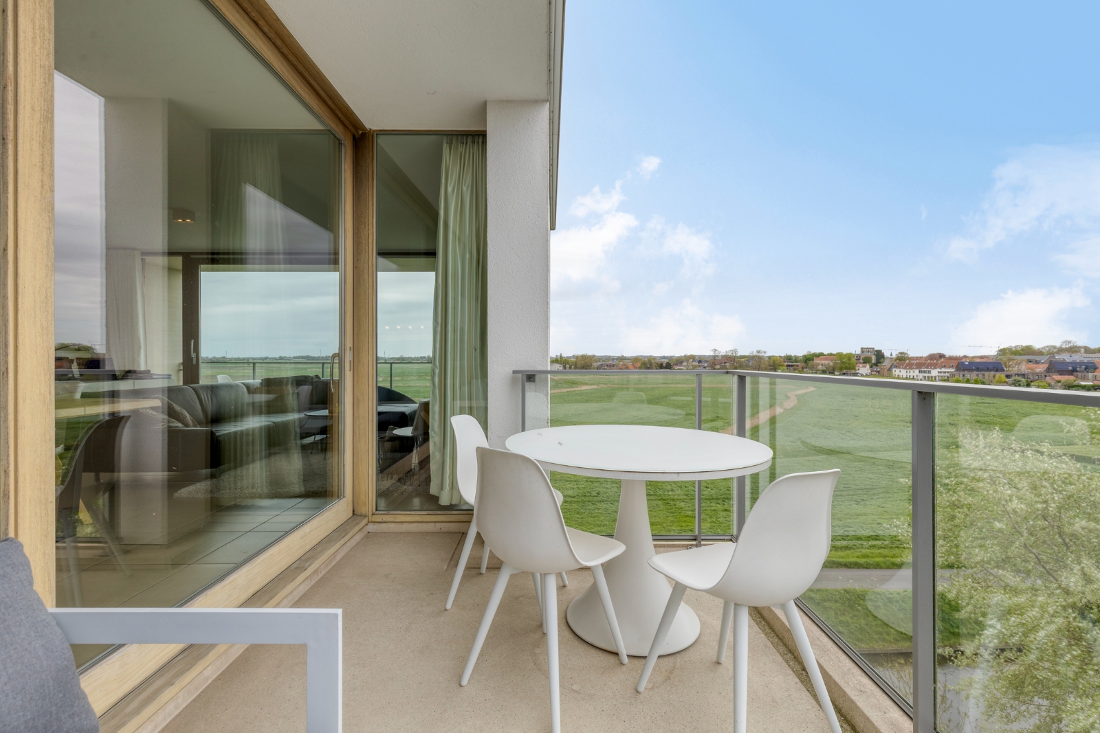 Stijlvol penthouse met panoramische vergezichten in Diksmuide - foto 4