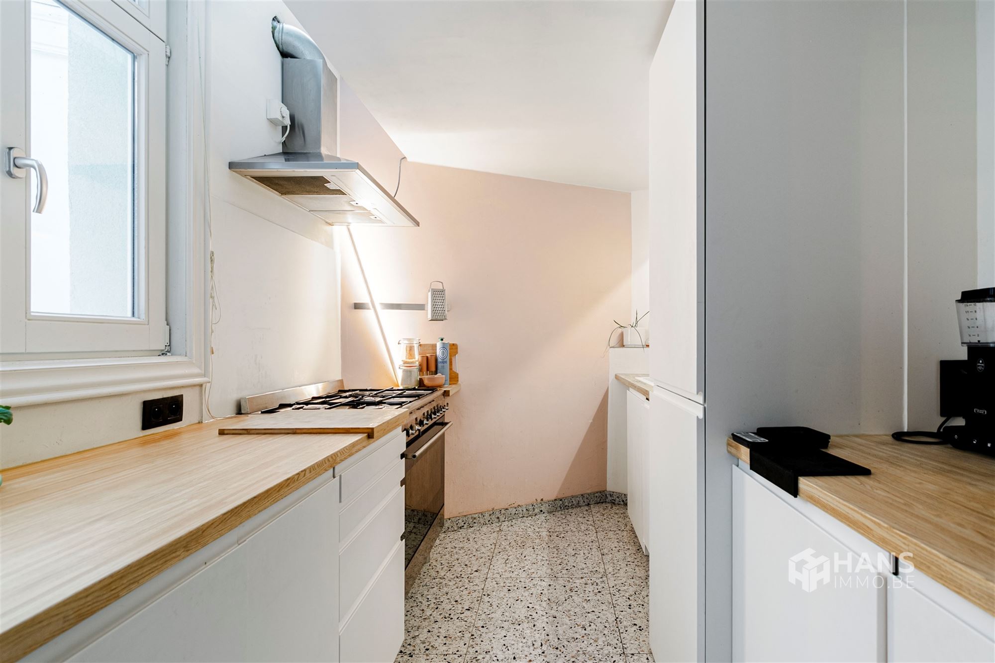 Karaktervolle herenwoning (205 m²) met 4-5 slaapkamers en buitenruimte (8 m²) in Antwerpen (2018). - foto 5