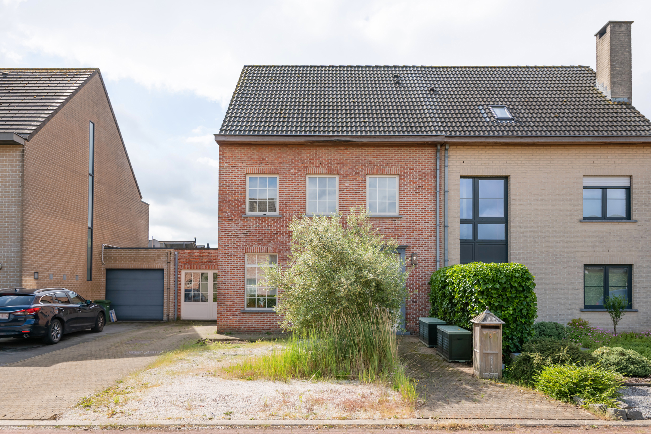 Zeer ruime instapklare HOB met 5 slpks en tuin - foto 2