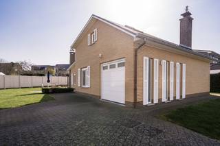 Te koop – Goed onderhouden woning in rustige, residentiële wijk in Linden (Lubbeek)In een rustige en residentiële buurt in Linden bevindt zich deze...