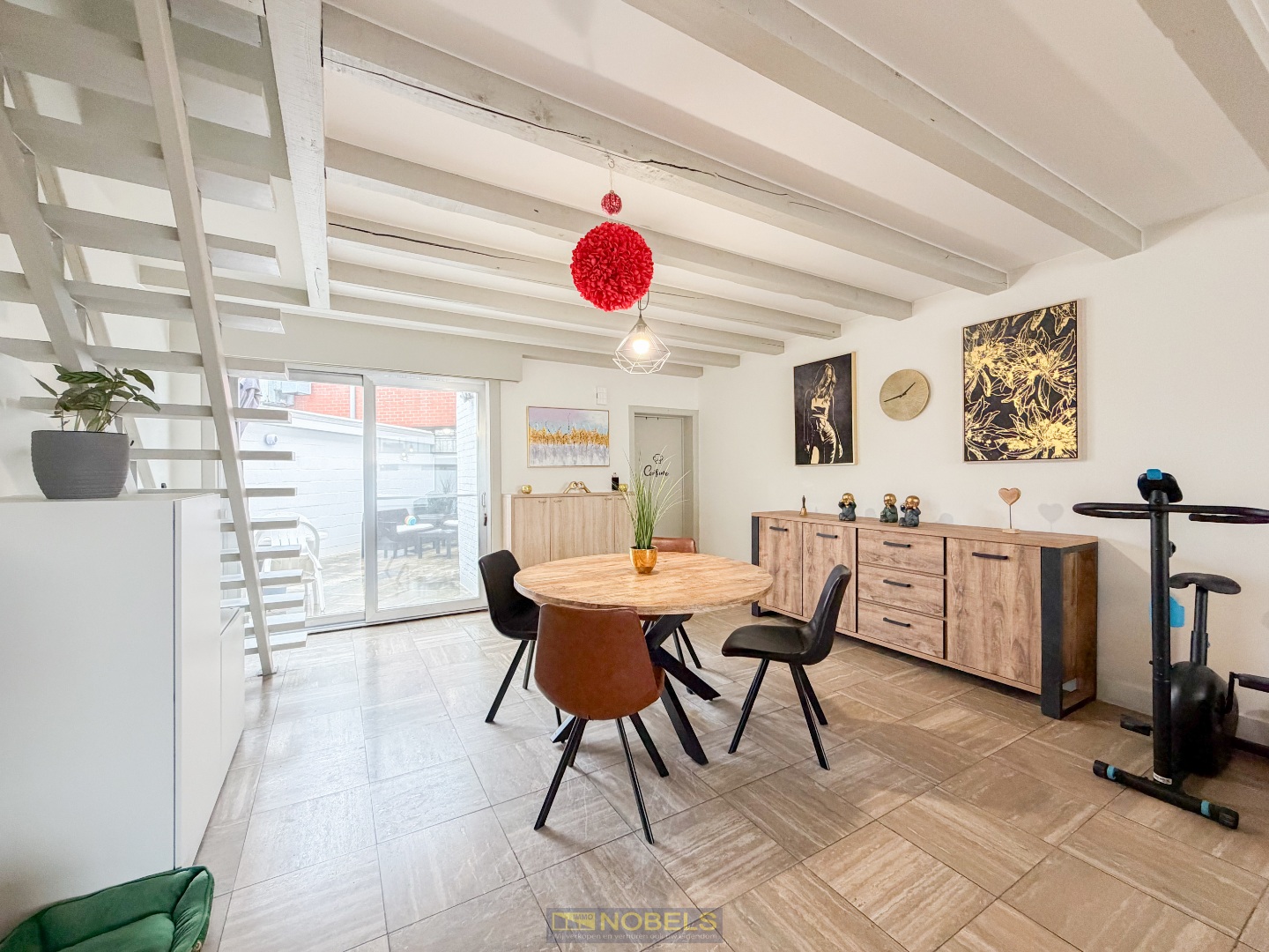 Te koop, Instapklare stadswoning met garage en zonnig terras te Waregem! - photo 5