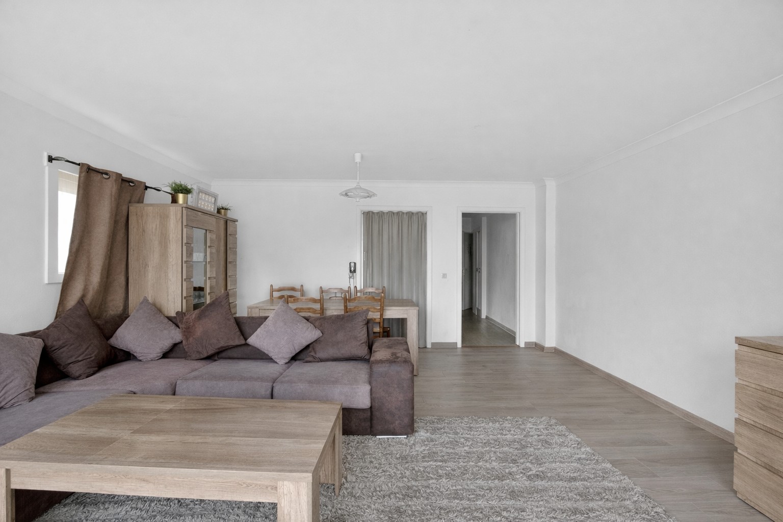 Lichtrijk 2-slpk app nabij centrum Brugge - foto 4