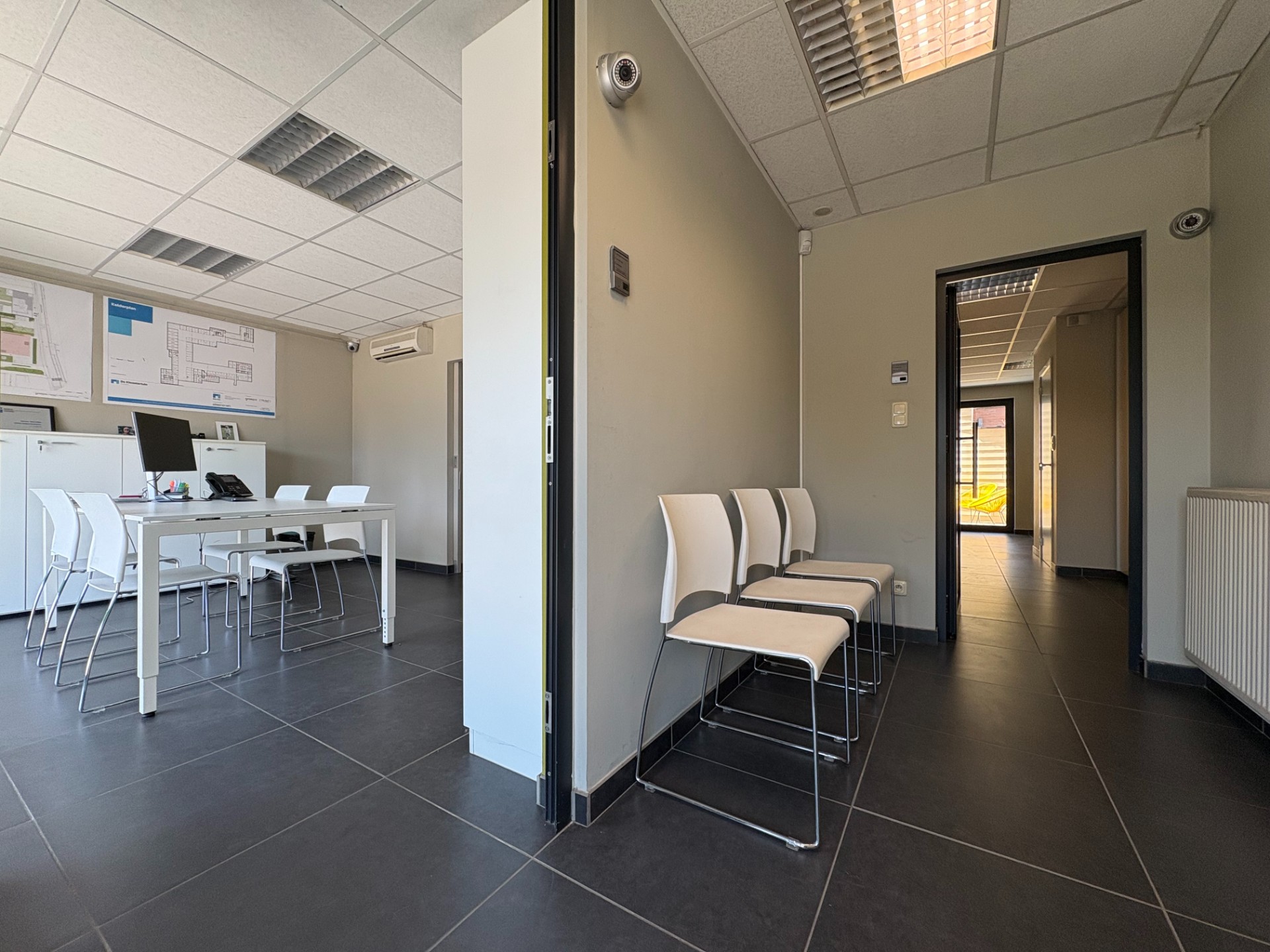 Instapklaar commercieel pand in Avelgem - foto 4