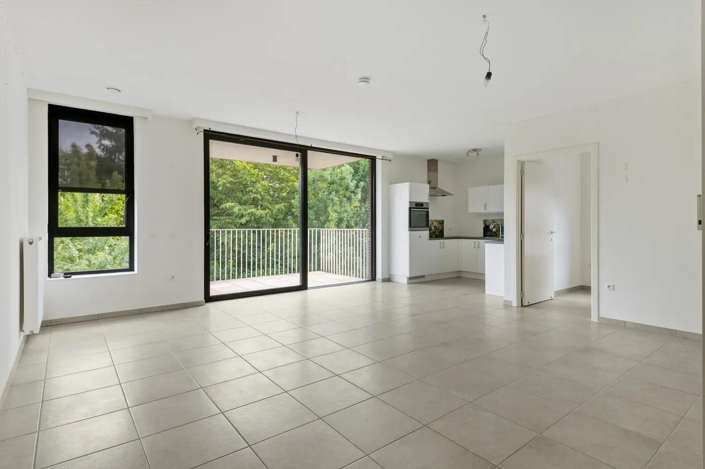 Unieke assistentiewoning (2 slpks) op 2de verdieping met groot zuid-terras (7,4 m²) en groen uitzich - foto 3
