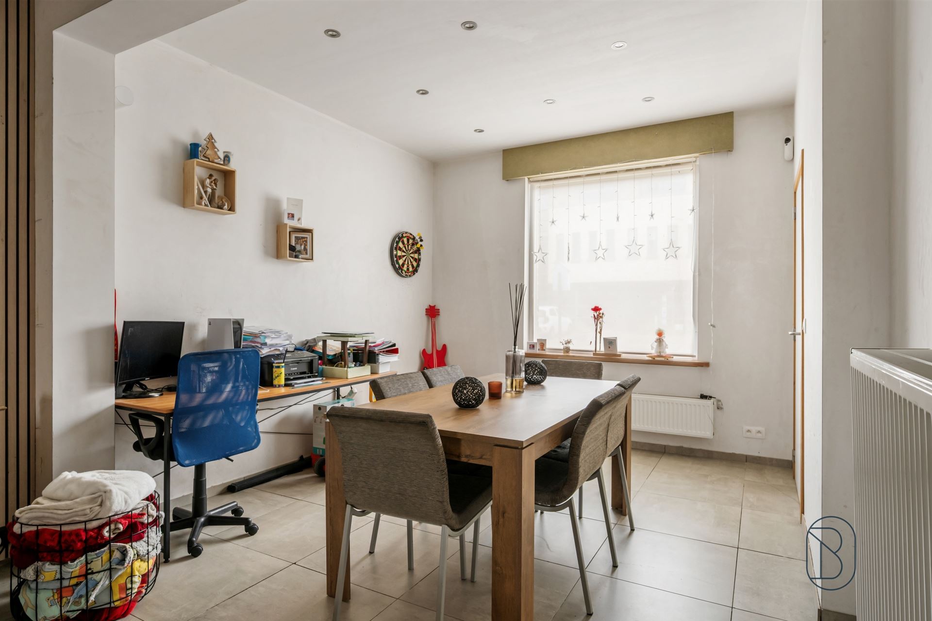 Maison familiale avec 4 chambres et double emplacement de parking à Anzegem - photo 3