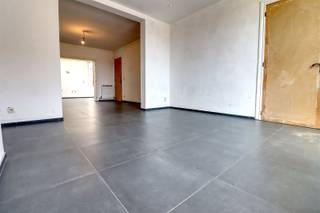 QUICK SALE | doe een bod vanaf 180.000 EUR* GEZINSWONING MET ZALIG GROENE TUIN NABIJ HET CENTRUM Nog enkele kleine afwerkingen en deze woning staat...