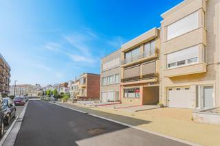 Te koop: gerenoveerd appartement in het centrum van Koksijde, op wandelafstand van winkels, openbaar vervoer en de toeristische zone.Dit appartement...