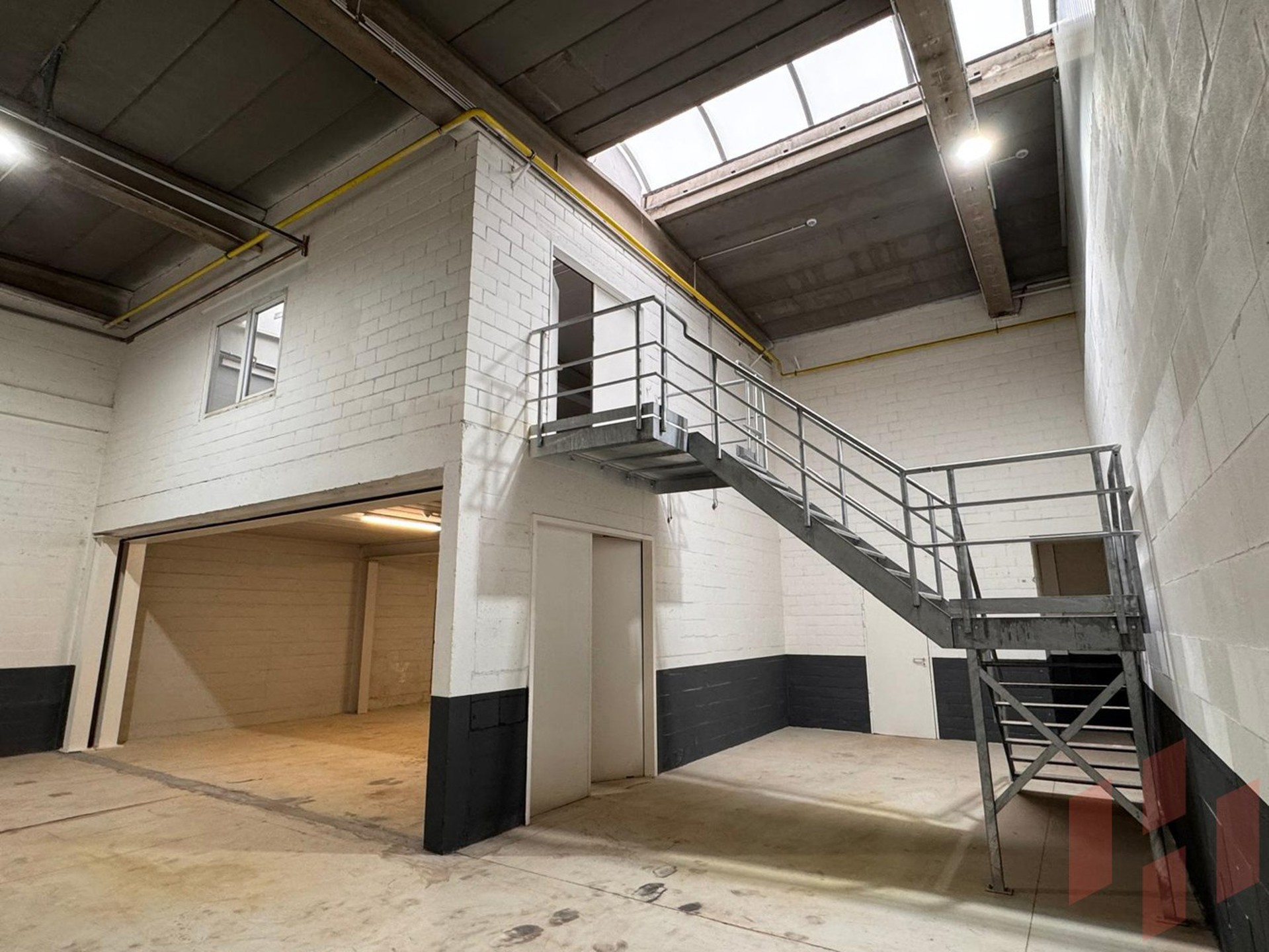 Magazijn 225m² te koop - foto 3