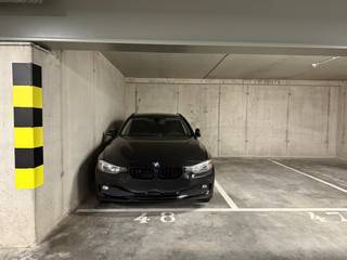 Op zoek naar een slimme investering of een vlot toegankelijke en veilige parkeerplaats in Waregem? Deze twee ondergrondse autostaanplaatsen bieden...