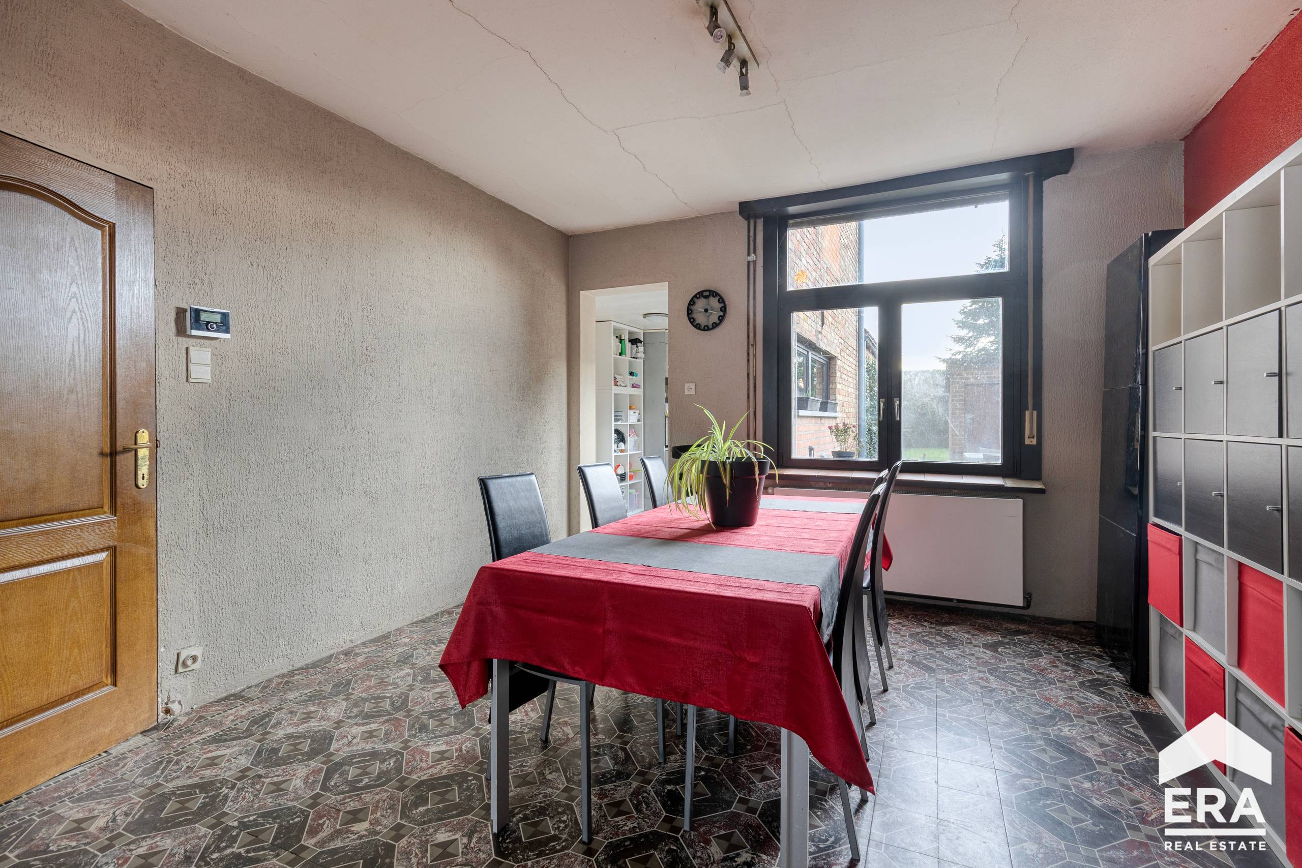 Halfopen woning met zonnige tuin in Zedelgem - foto 5